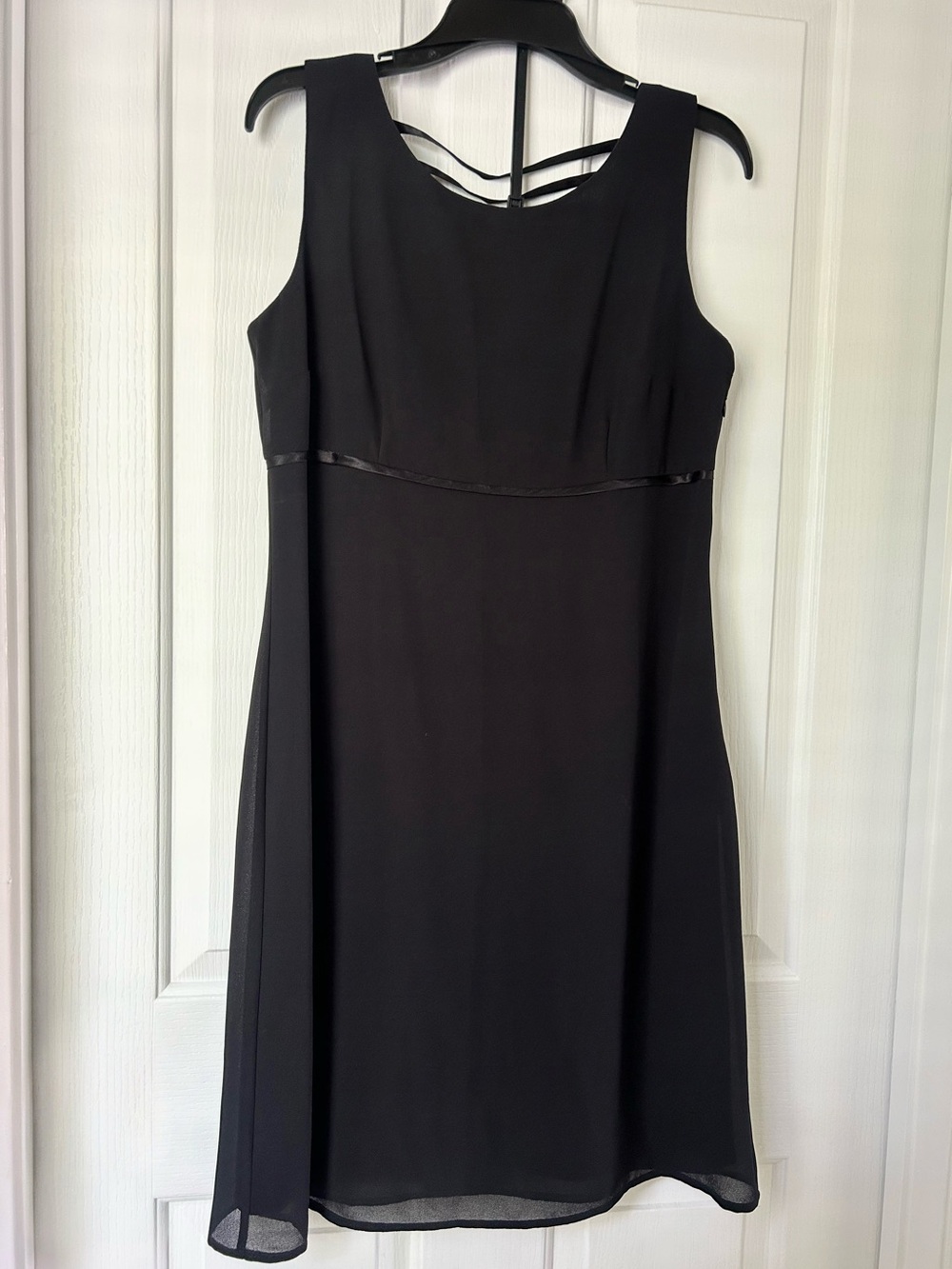 Sag Harbor Black Sleeveless Midi Sheath Dress with Back Strap Detail